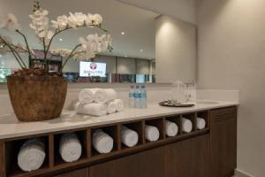 Отель «Crowne Plaza, An Ihg», Дар-Эс-Салам