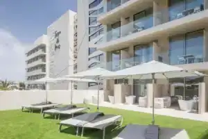 Hotel «Torre del Mar - Ibiza», Платжа ден Босса
