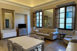 Tuscan Palace - Venturi Apartment, Монтепульчано
