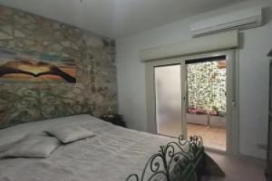 Happy House Casa Vacanza, Изола-делле-Феммине