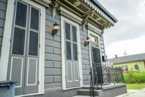 Charming 3br/2ba Home in Historic Treme by Domio, Новый Орлеан