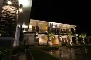 Мини-отель «Fortune Mansion», Сурин