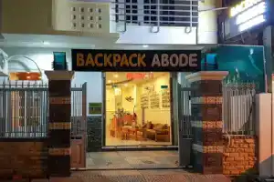 Backpack Abode Hostel, Нячанг