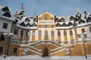 Zámek Lužec Spa & Wellness Resort, Карловы Вары