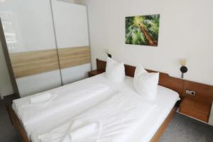 Kurhotel Schluchsee App 1511 - Schwarzwaldhirsch -mit Indoorpool Schluchsee, Шлухзее
