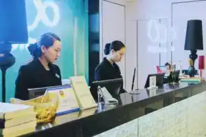 Xana Hotelle (Jie Fang Bei Branch ), Чунцин