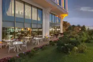 Elite World Business Hotel, Стамбул