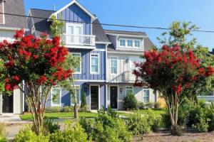 Dottie, Loretta & Lambert by Avantstay 3 Unit Buyout w/ 12br in Heart of Nashville, Нэшвилл