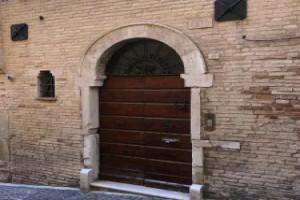 Palazzo Costantini Ludovica Home, Фермо