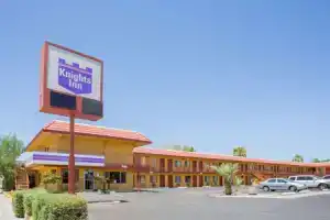 Отель «Knights Inn», Меса
