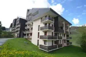 Apartment Studio pour 2 cuisine équipée et proche des pistes idéal couple, Ле Менюир