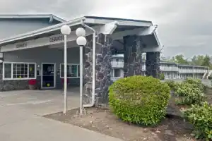 Rogue Valley Inn, Медфорд