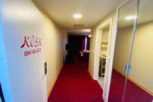 Ada Suites, Эсеньюрт