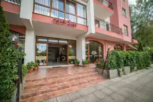 Step Hotel, Солнечный Берег