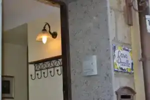 Casa Pozzillo, Мета