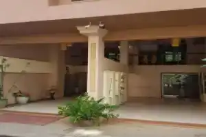 Maninarakorn Hotel, Чианг Май