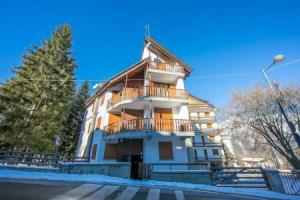 Appartamento Villa Margherita City Center, Соз-д'Улькс