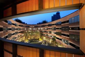 Hualuxe Shanghai Twelve At Hengshan, An Ihg Hotel, Шанхай