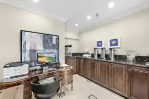 Sunset Cove Villas in Laguna Beach, Лагуна-Бич