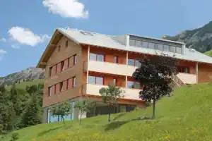 Biohotel Mattlihüs, Бад-Хинделанг