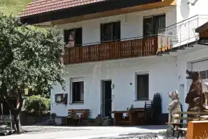 Holderstanzenhof, Бад-Петерсталь-Грисбах