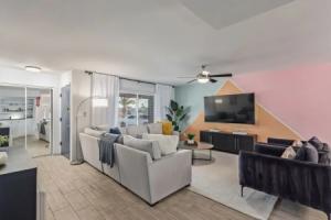 El Parque Tempe 4 Bedroom Home by RedAwning, Меса