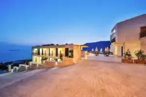 Lyxos Hotel, Каш