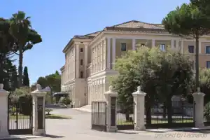Отель «Th Roma - Carpegna Palace», Рим