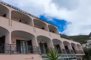 Hotel «Margherita», Праяно