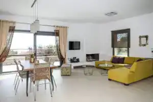 Golden King Villas, Скиатос