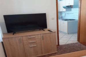 Apartment Mario - afordable & close to center: A2 Pirovac, Riviera Sibenik, Pirovac