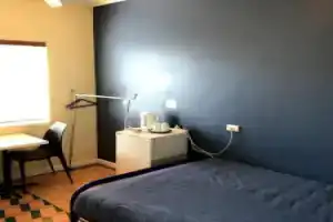 Мини-отель «Ocean Beach Backpackers», Перт