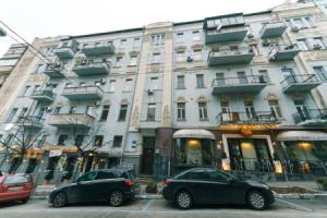 Апартаменты в центре с джакузи, Киев