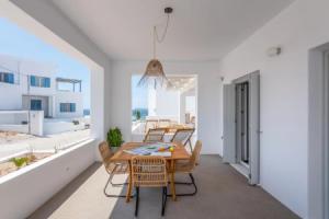 Elyos Apartments, Аполлония