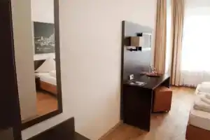Das Steeps Ihr Brauhaus Und Hotel, Кёльн