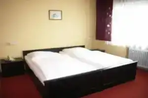 Hotel Haus Schiffer, Фрехен
