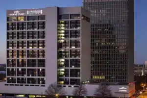 Crowne Plaza/ Stay Bridge Suites Atlanta Midtown - 3 Nights, Atlanta, USA, Атланта