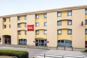 Отель «ibis Carcassonne Centre - La Cité», Каркассон
