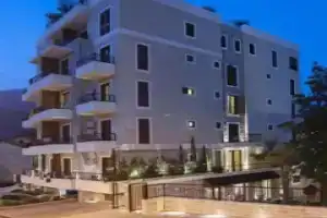 Hotel «Vela», Будва