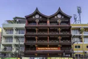 Tanawan Phuket Hotel, Патонг