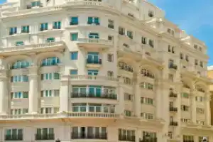 Отель «Melia Plaza Valencia», Валенсия