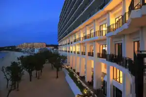 Hotel «Monterey Okinawa Spa & Resort», Онна
