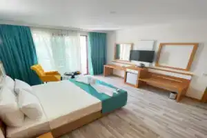 Rizom Beach Hotel, Финике