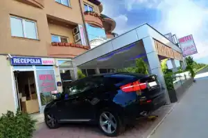 Garni Hotel Lotos, Ниш