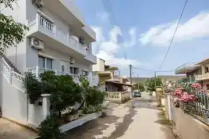 Eleni Guest House, Саранда