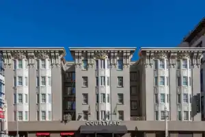 Отель «Courtyard by Marriott San Francisco Downtown/Van Ness Ave», Сан-Франциско