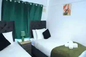 House Sleeps 5 With Garden and Parking, Бирмингем