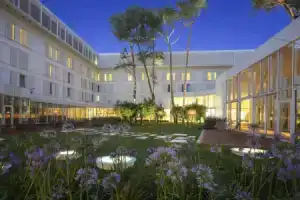 Hotel «Bellevue», Мали Лошинь