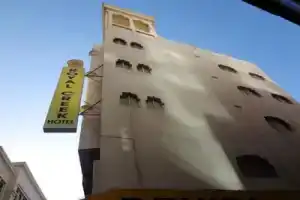 Royal Creek Hotel, Дубай