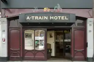 a-Train Hotel, Амстердам